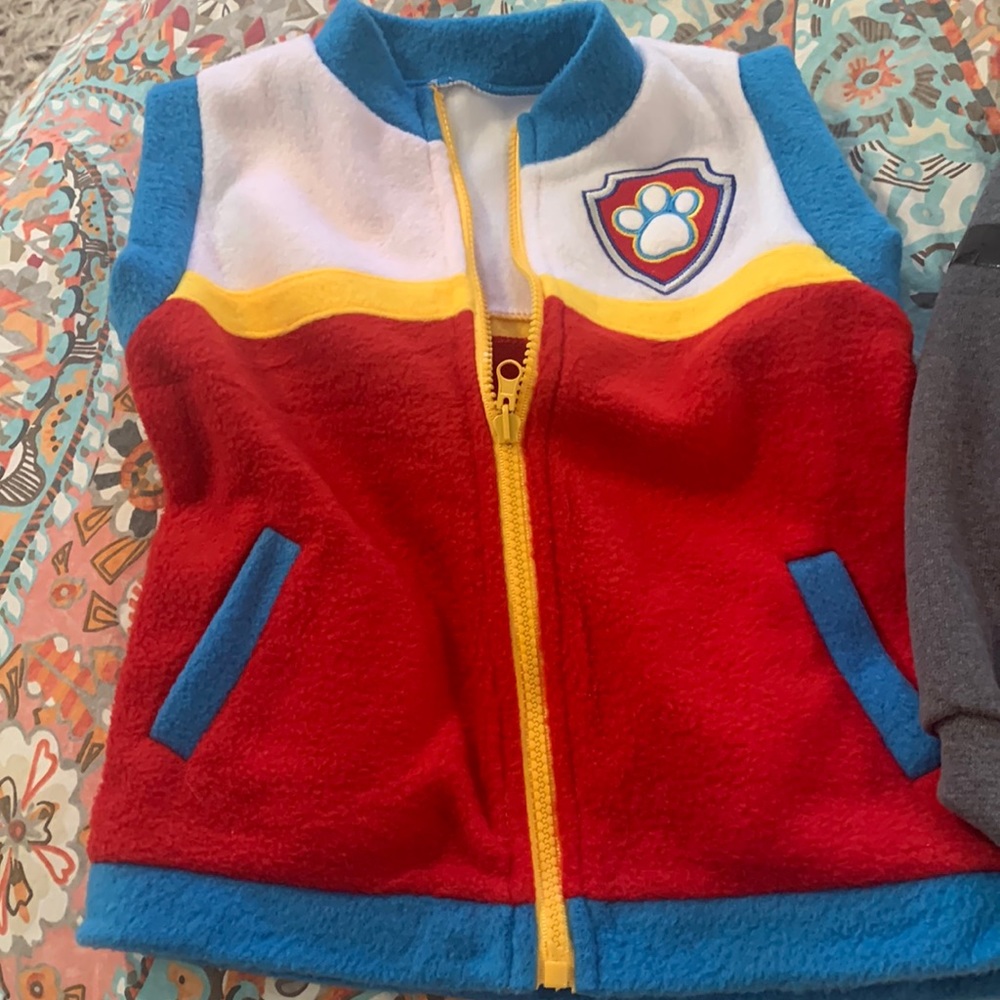 Size 3T Ryder Paw Patrol vest- never worn!